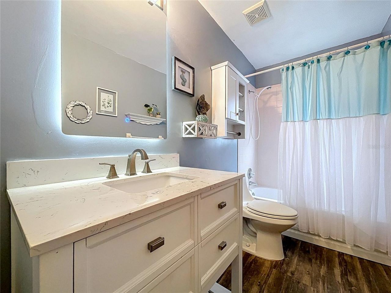 2137 Grand Cypress Drive, Lakeland, FL 33810 Photo