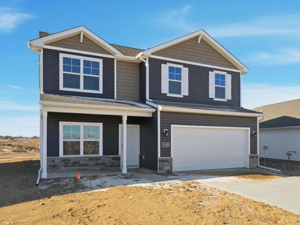 1103 Hartford Lane, London, OH 43140