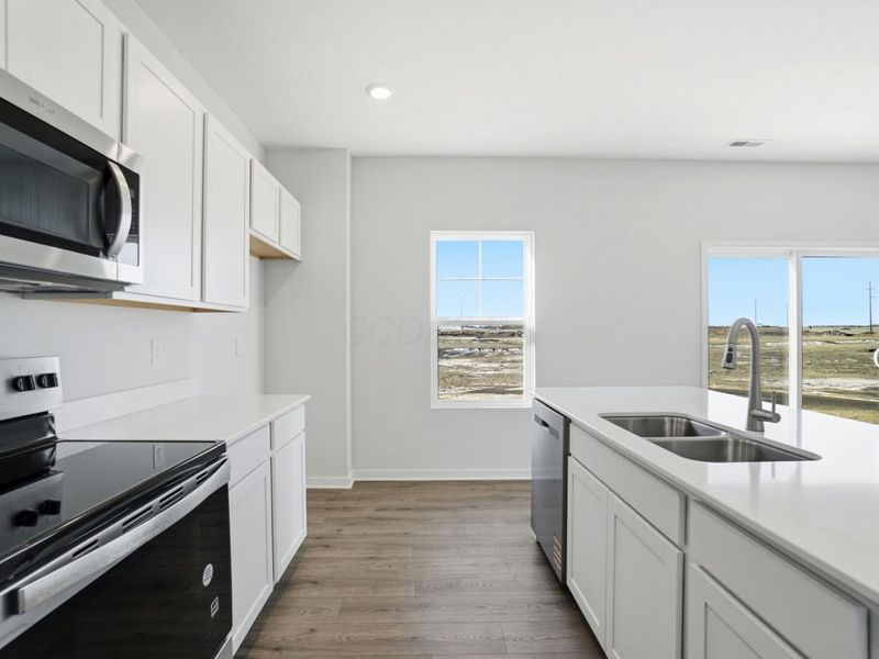 1103 Hartford Lane, London, OH 43140 Photo 13