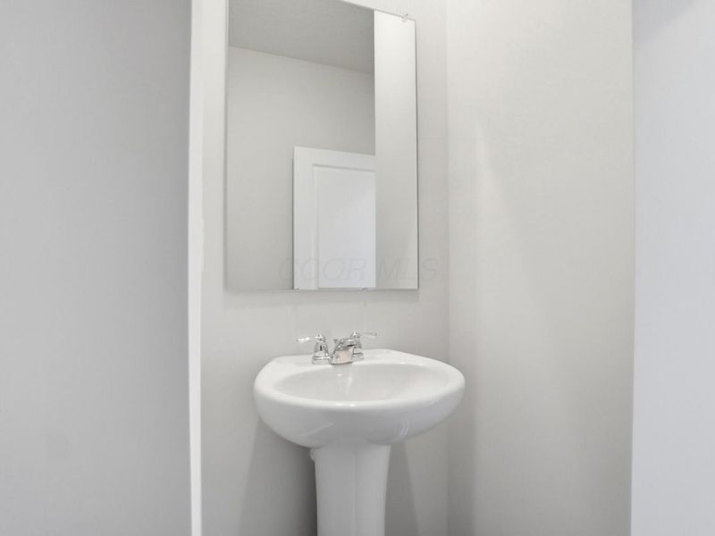 1103 Hartford Lane, London, OH 43140 Photo 21