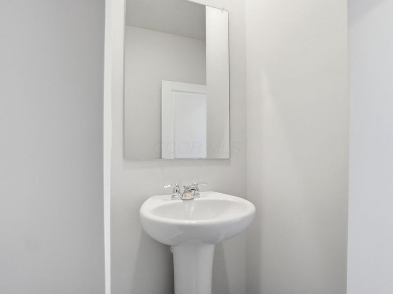 1103 Hartford Lane, London, OH 43140 Photo 22