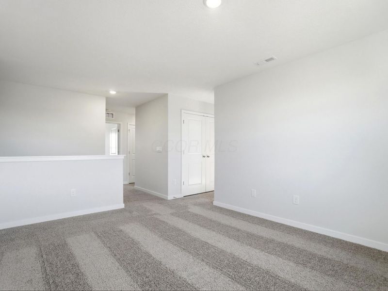 1103 Hartford Lane, London, OH 43140 Photo 27