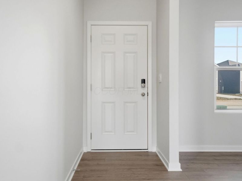 1103 Hartford Lane, London, OH 43140 Photo 4