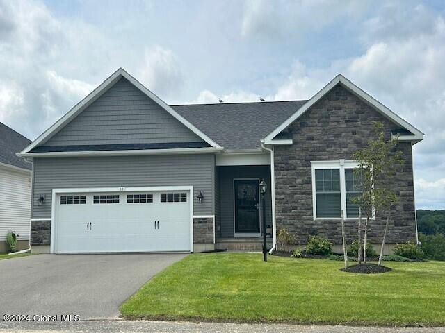 25 Harbor Lane, Cohoes, NY 12047 Main Photo