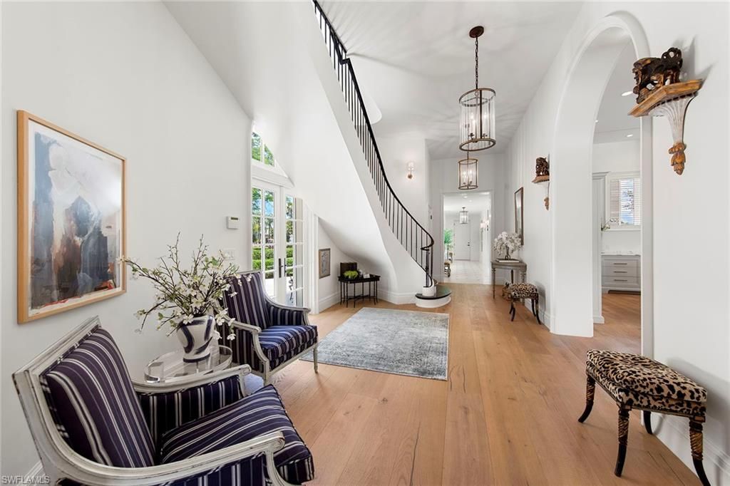 28740 Blaisdell Dr, Naples, FL 34119 Photo