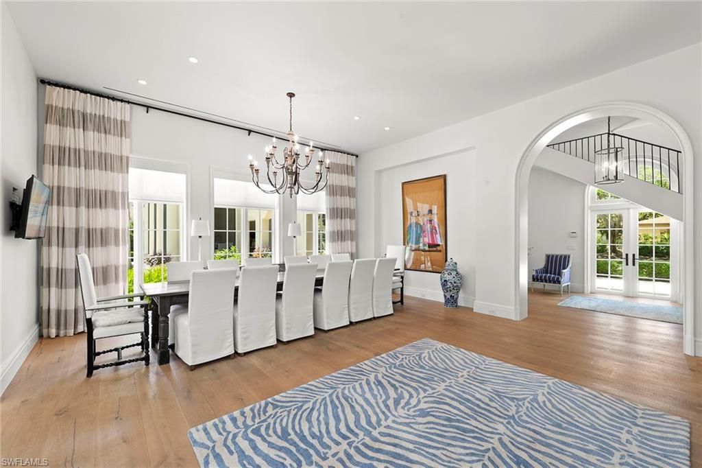 28740 Blaisdell Dr, Naples, FL 34119 Photo