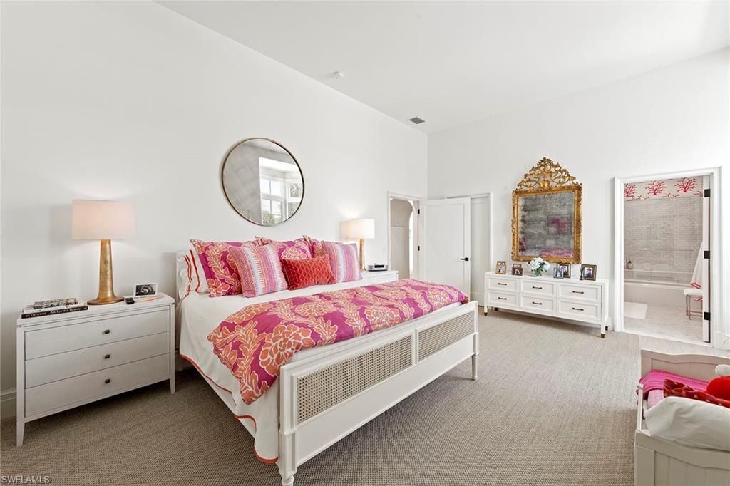 28740 Blaisdell Dr, Naples, FL 34119 Photo