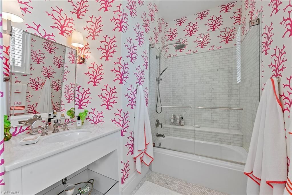 28740 Blaisdell Dr, Naples, FL 34119 Photo