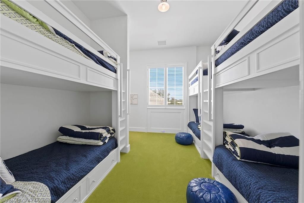 28740 Blaisdell Dr, Naples, FL 34119 Photo