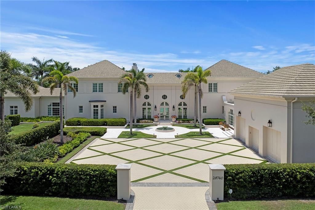 28740 Blaisdell Dr, Naples, FL 34119 Photo