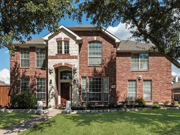 6810 Amesbury Lane, Rowlett, TX 75089