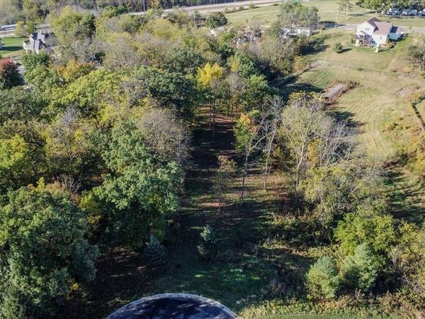 121 Autumnwood Circle, Mount Horeb, WI 53572