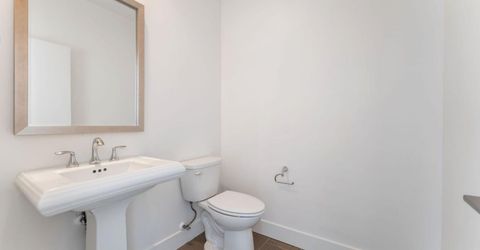 1010 Alkali Ln, Sacramento, CA 95814 Photo