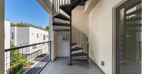1010 Alkali Ln, Sacramento, CA 95814 Photo