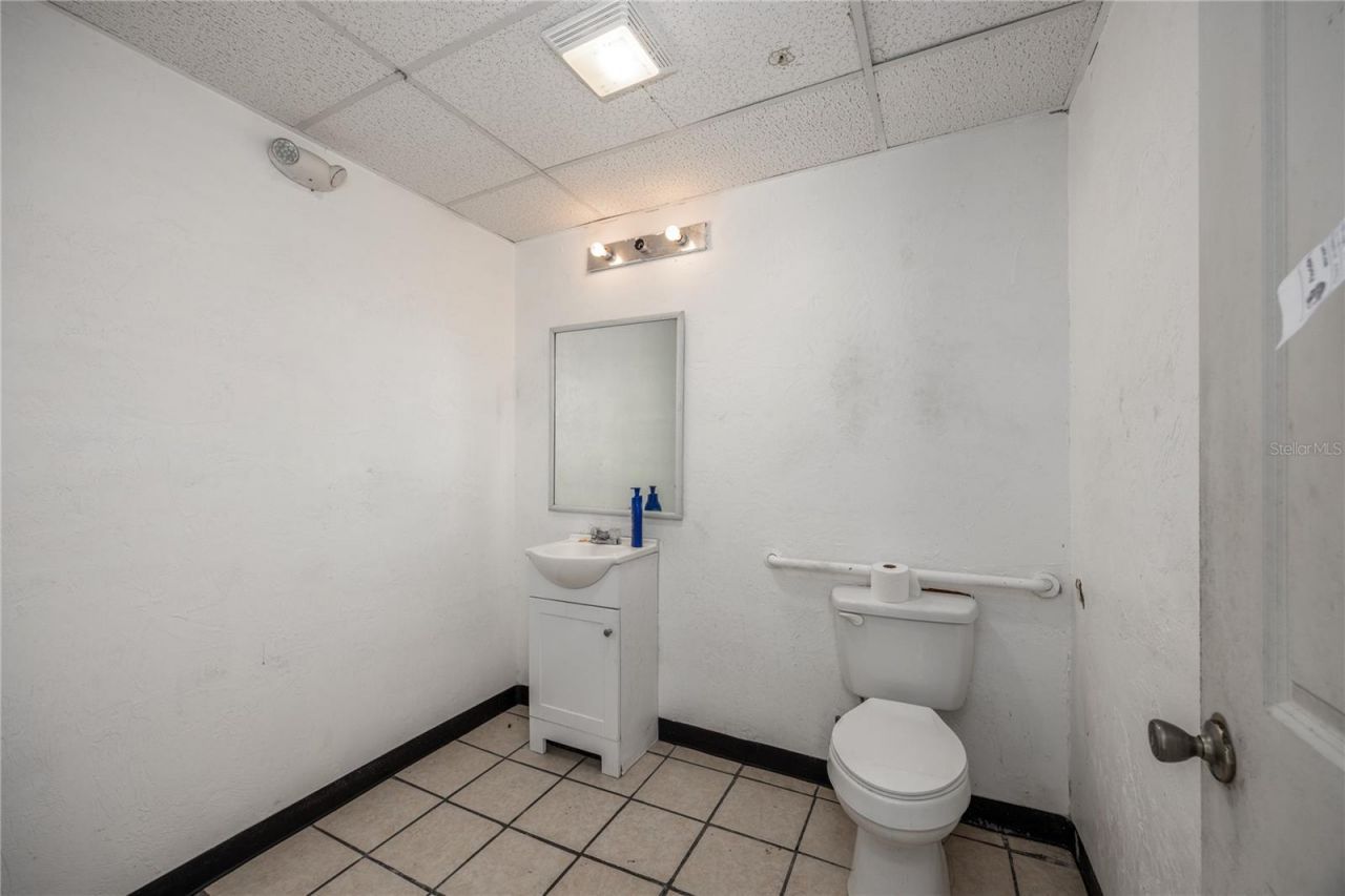 1308 E University Avenue, Gainesville, FL 32641 Photo