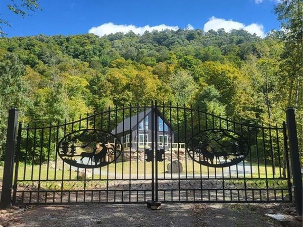 1211 Gulf Road, Livingston Manor, NY 12724