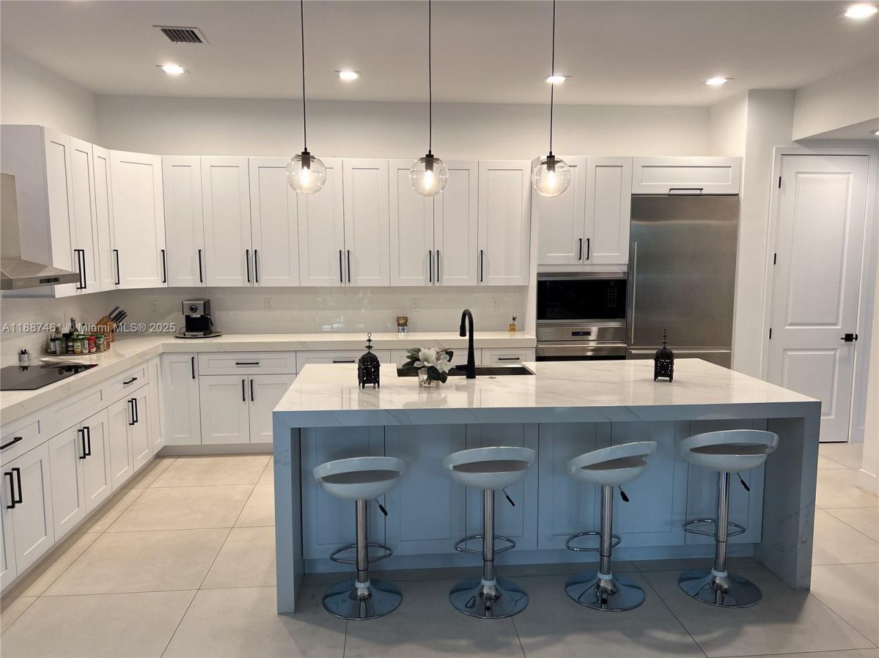 8904 SW 69th Ter, Miami, FL 33173 Photo