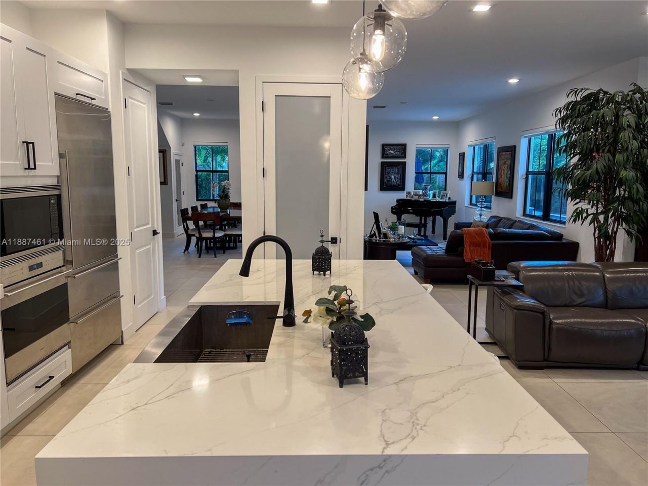 8904 SW 69th Ter, Miami, FL 33173 Photo