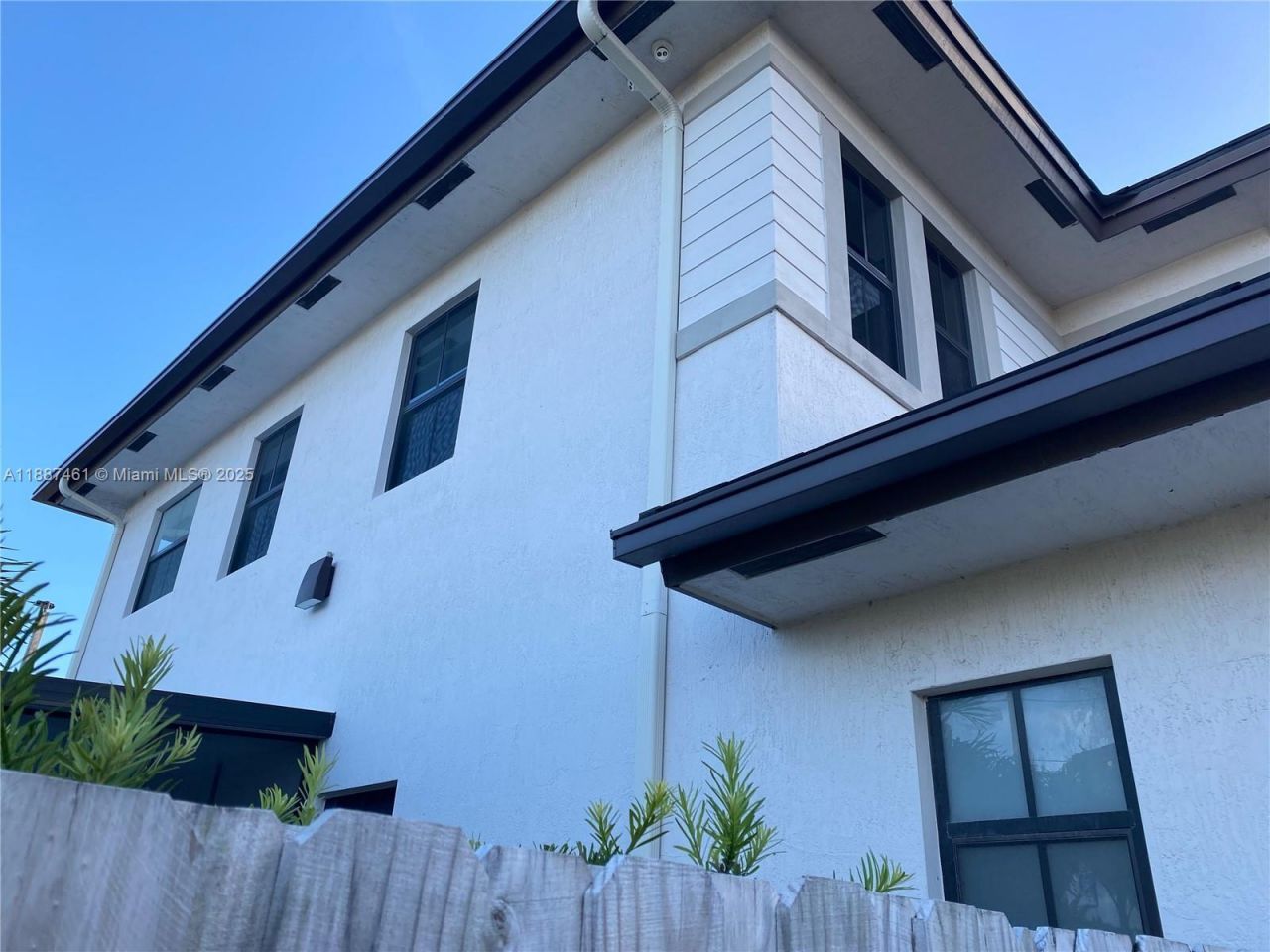 8904 SW 69th Ter, Miami, FL 33173 Photo