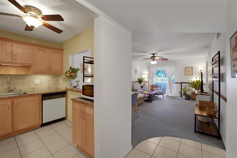 257 S Cypress Road, Unit 401, Pompano Beach, FL 33060 Photo