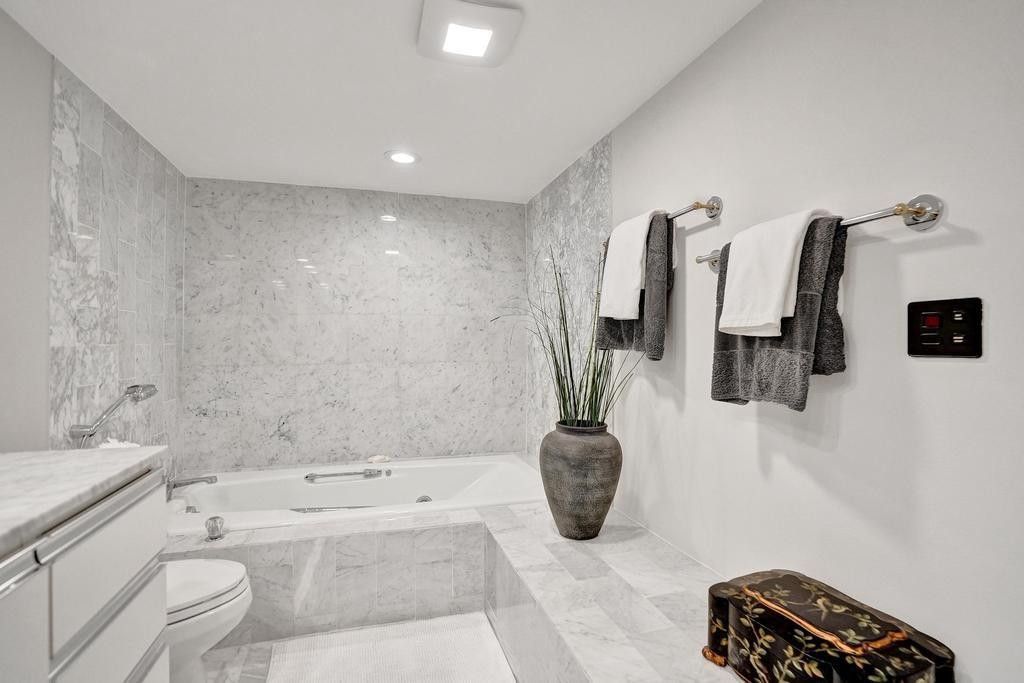 501 N Riverside Drive, Unit 203, Pompano Beach, FL 33062 Photo