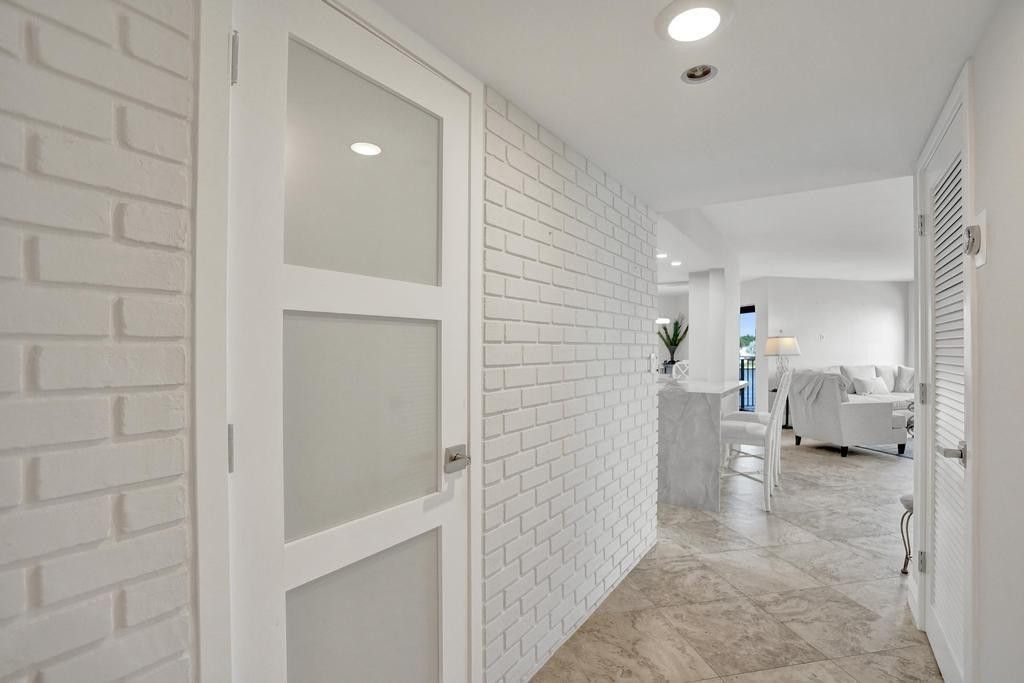 501 N Riverside Drive, Unit 203, Pompano Beach, FL 33062 Photo