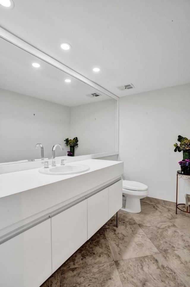 501 N Riverside Drive, Unit 203, Pompano Beach, FL 33062 Photo