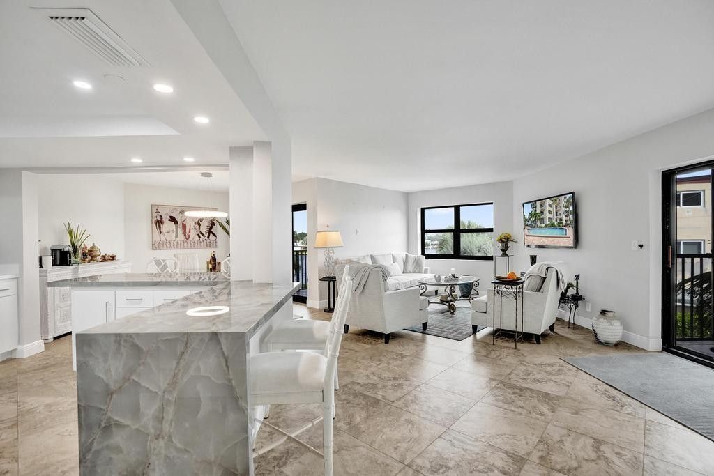 501 N Riverside Drive, Unit 203, Pompano Beach, FL 33062 Photo