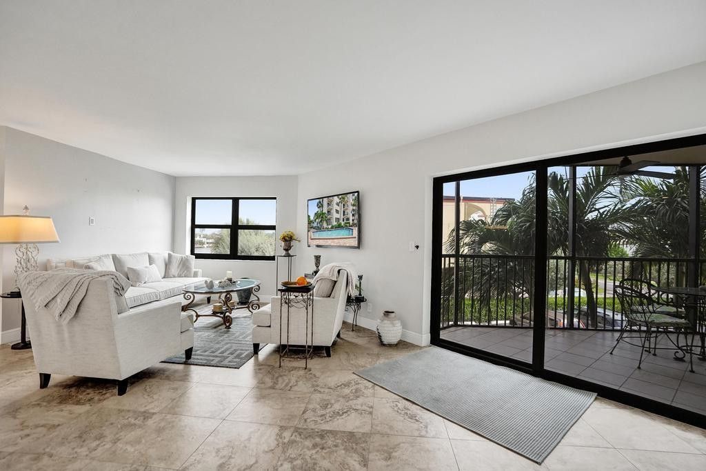 501 N Riverside Drive, Unit 203, Pompano Beach, FL 33062 Photo