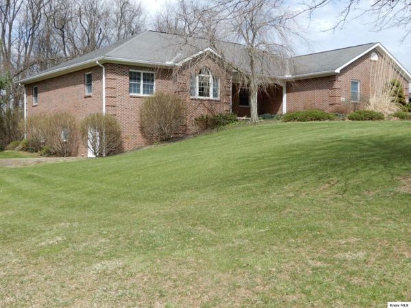 14835 Indian Hills Rd, Mount Vernon, OH 43050
