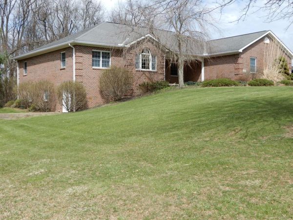 14835 Indian Hills Road, Mount Vernon, OH 43050