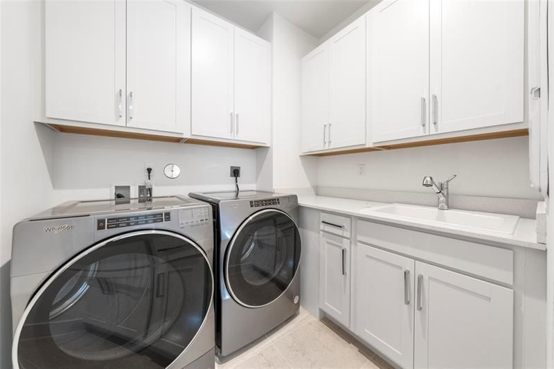 2652 NW 87th Ter, Pembroke Pines, FL 33024 Photo