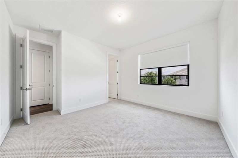 2652 NW 87th Ter, Pembroke Pines, FL 33024 Photo