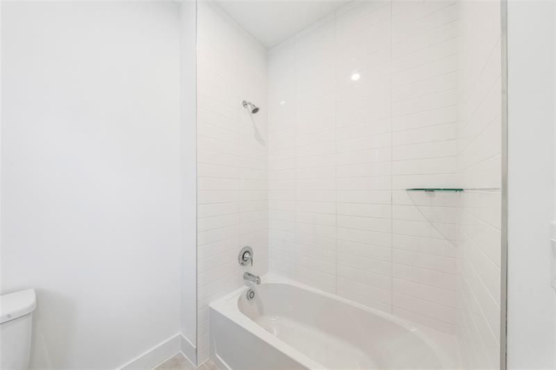 2652 NW 87th Ter, Pembroke Pines, FL 33024 Photo