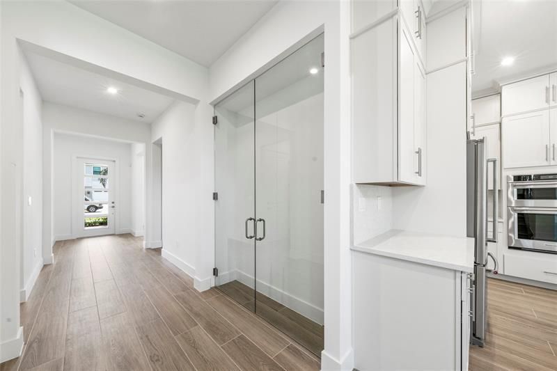 2652 NW 87th Ter, Pembroke Pines, FL 33024 Photo