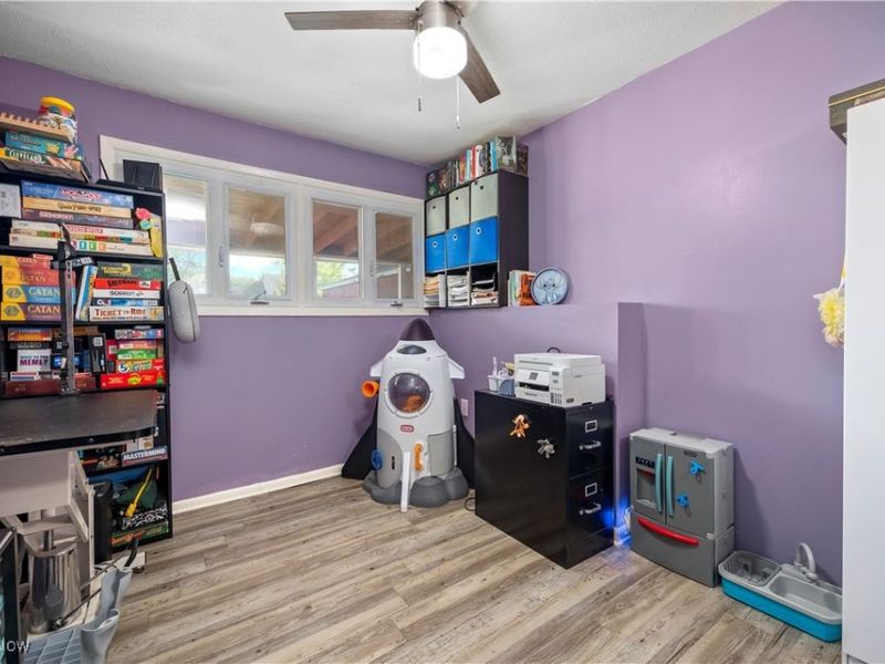 4272 Brockley Avenue, Sheffield Lake, OH 44054 Photo 28