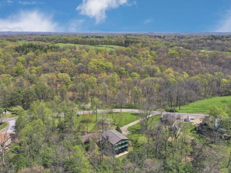 2098 Maya Lane, Sugar Grove, OH 43155 Photo 15