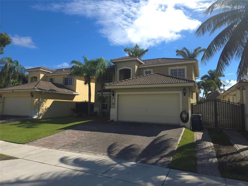 21053 SW 88th Place, Cutler Bay, FL 33189 Photo
