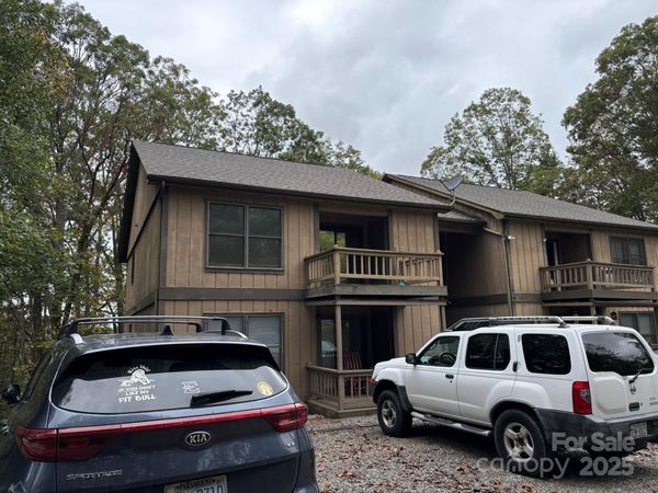 655 Overlook Drive, Unit C, Spruce Pine, NC 28777