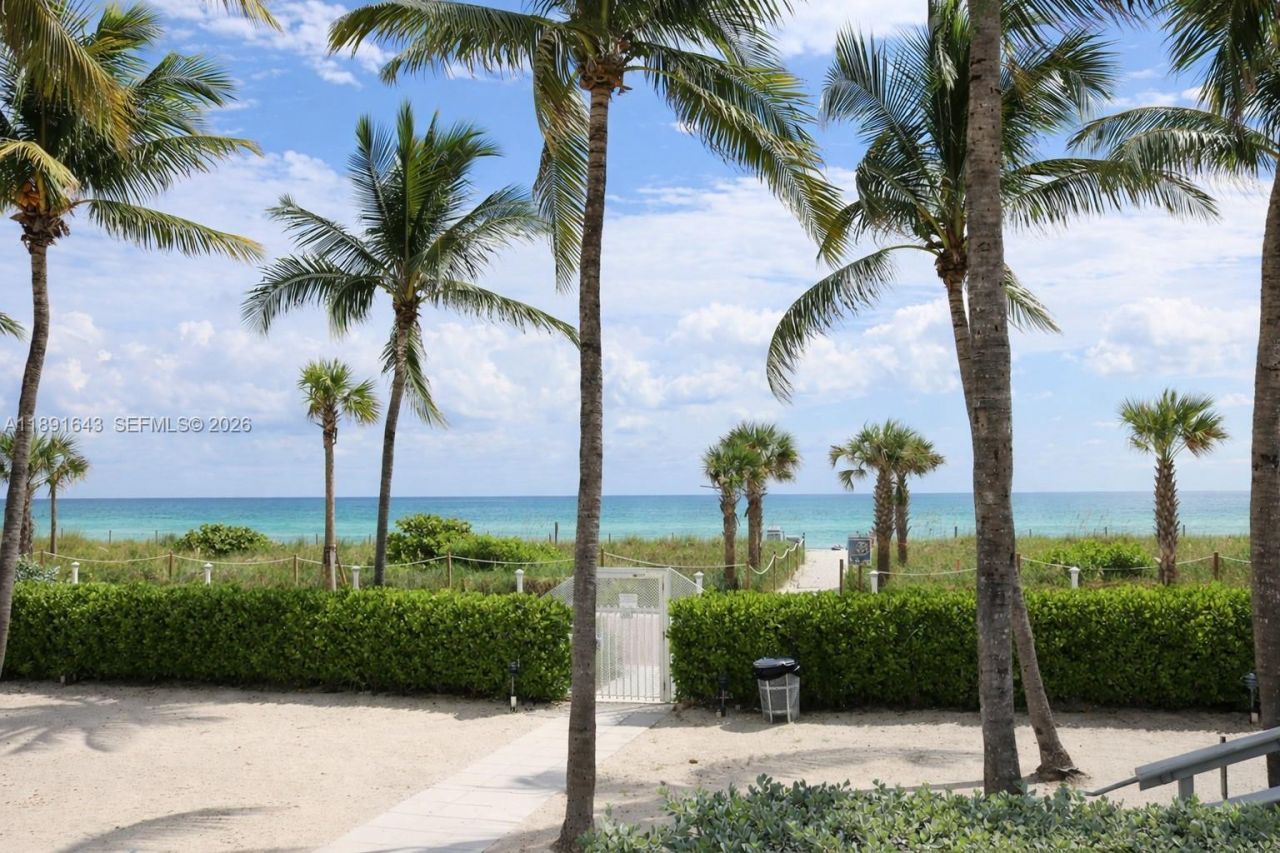 5005 Collins Ave, Unit 823, Miami Beach, FL 33140 Photo