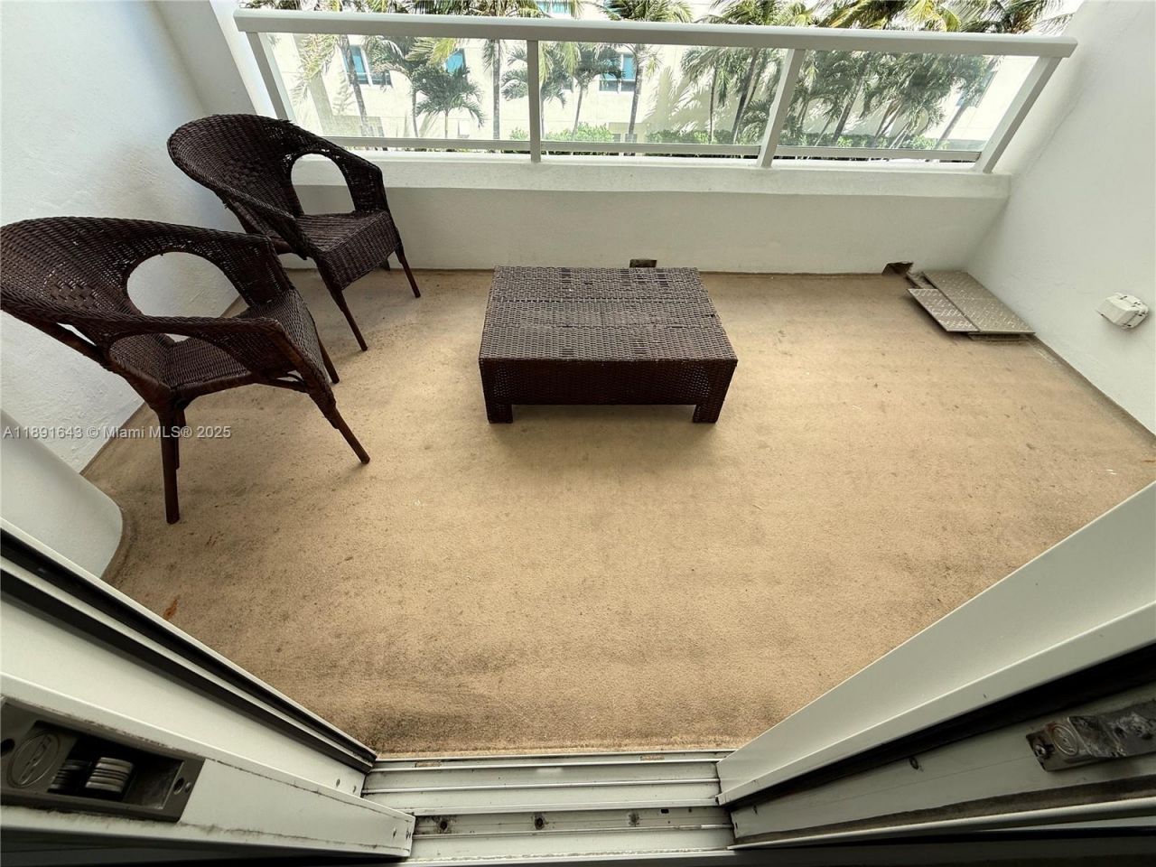 5005 Collins Ave, Unit 823, Miami Beach, FL 33140 Photo