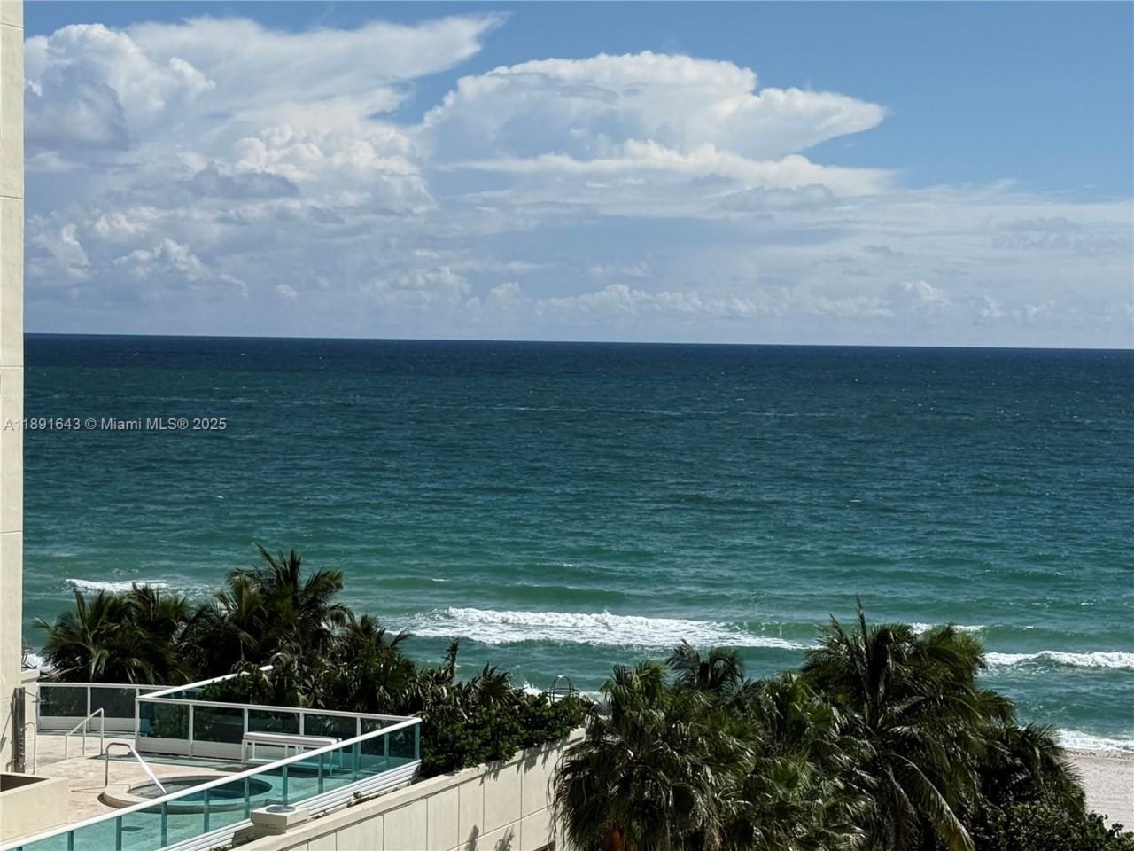 5005 Collins Ave, Unit 823, Miami Beach, FL 33140 Photo
