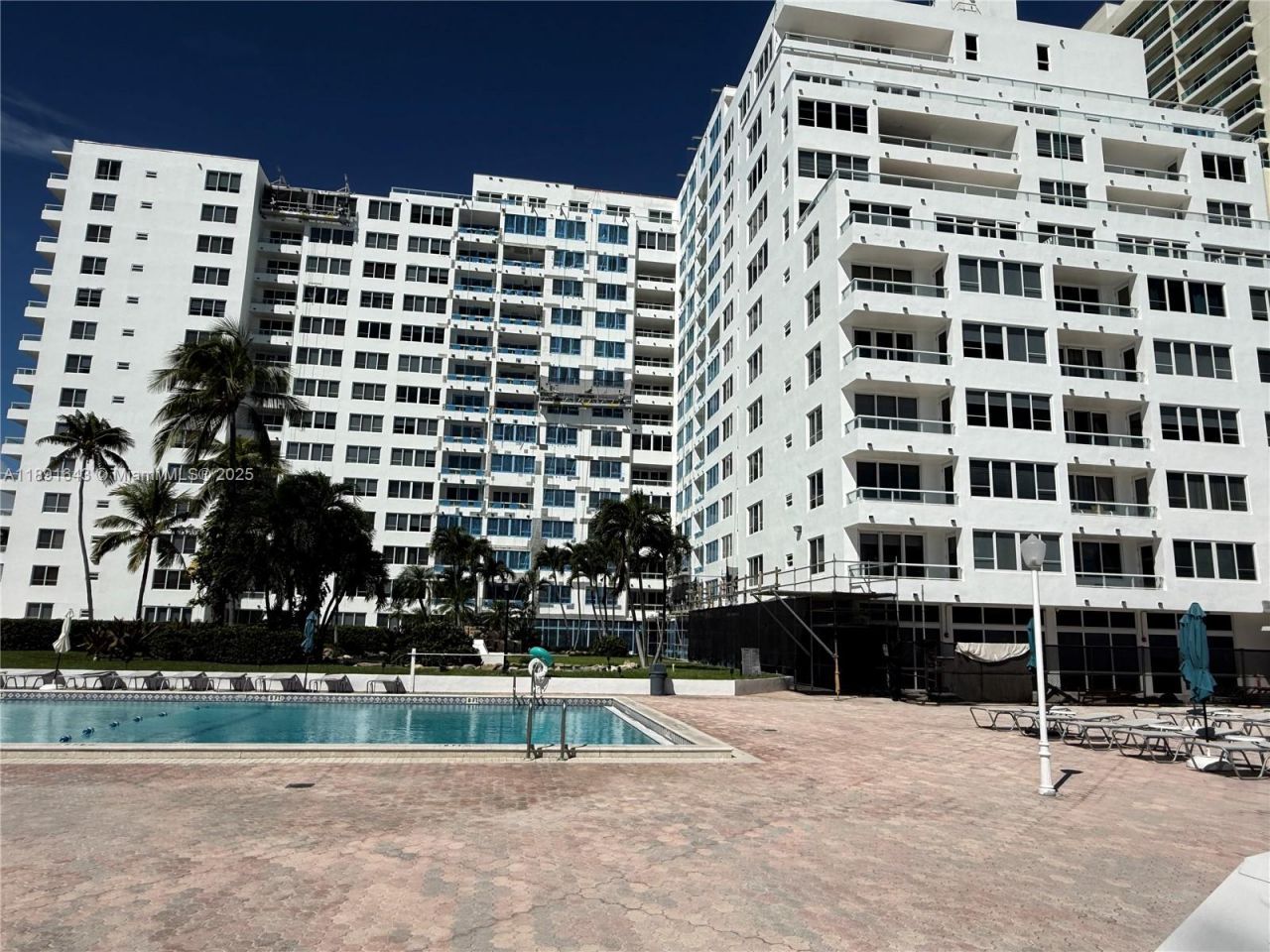 5005 Collins Ave, Unit 823, Miami Beach, FL 33140 Photo