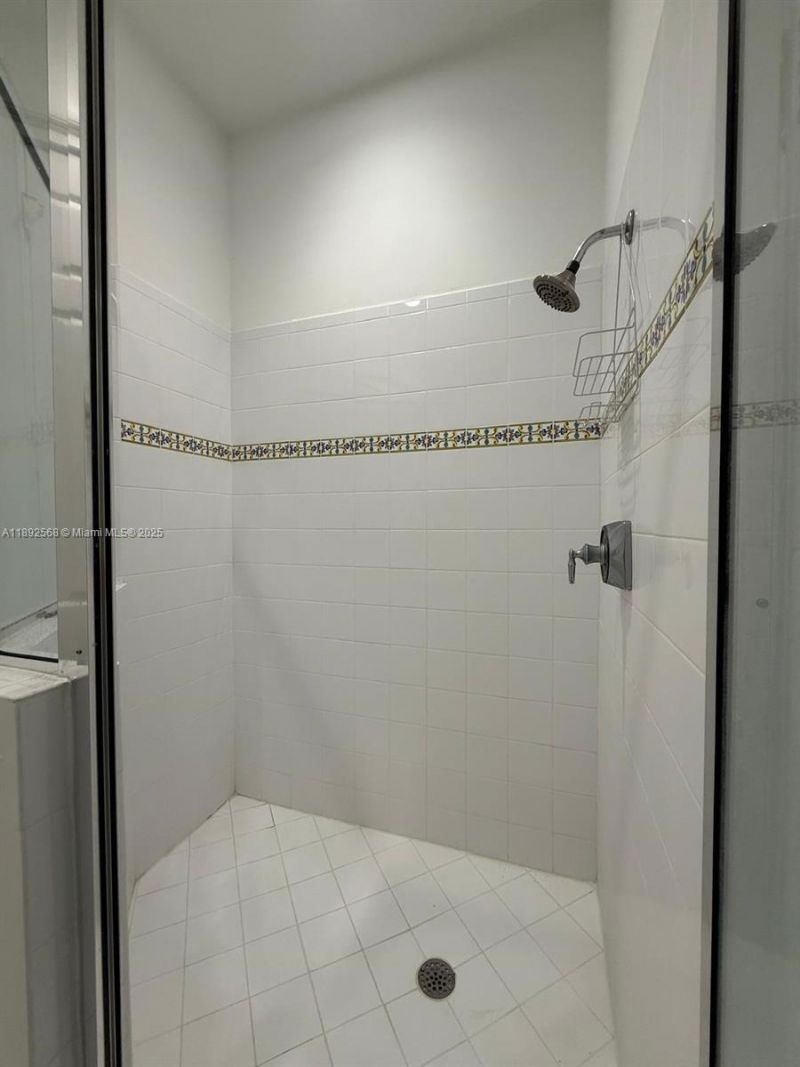 996 Sanibel Dr, Hollywood, FL 33019 Photo