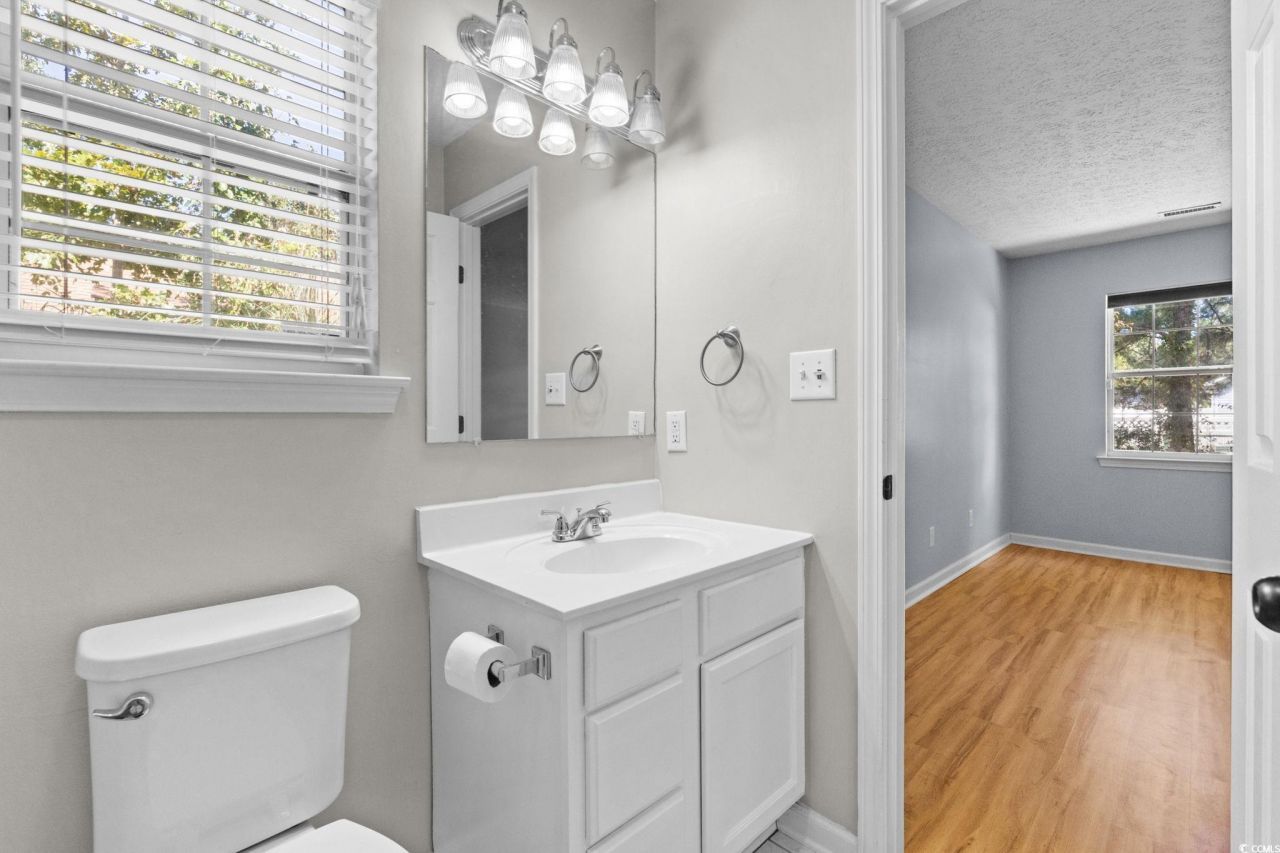 8065 Resin Rd. Photo 15