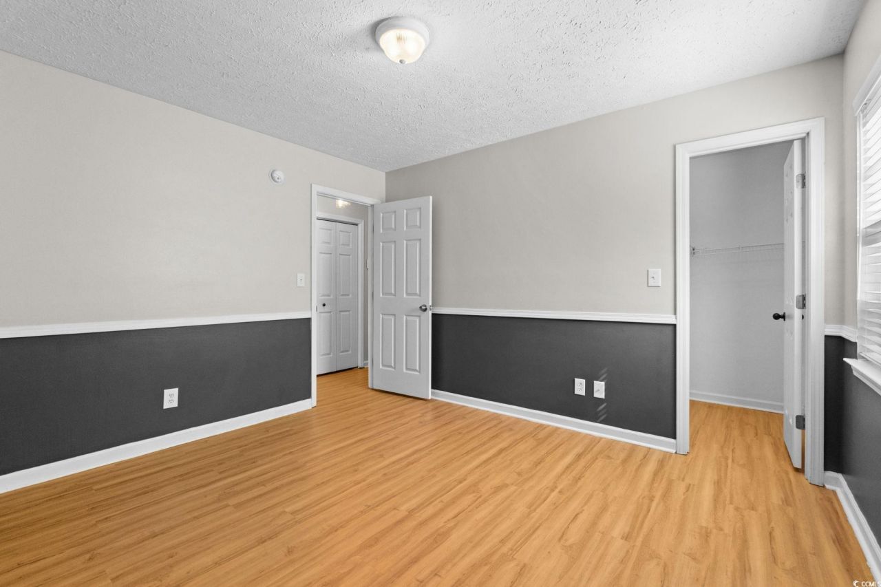 8065 Resin Rd. Photo 21