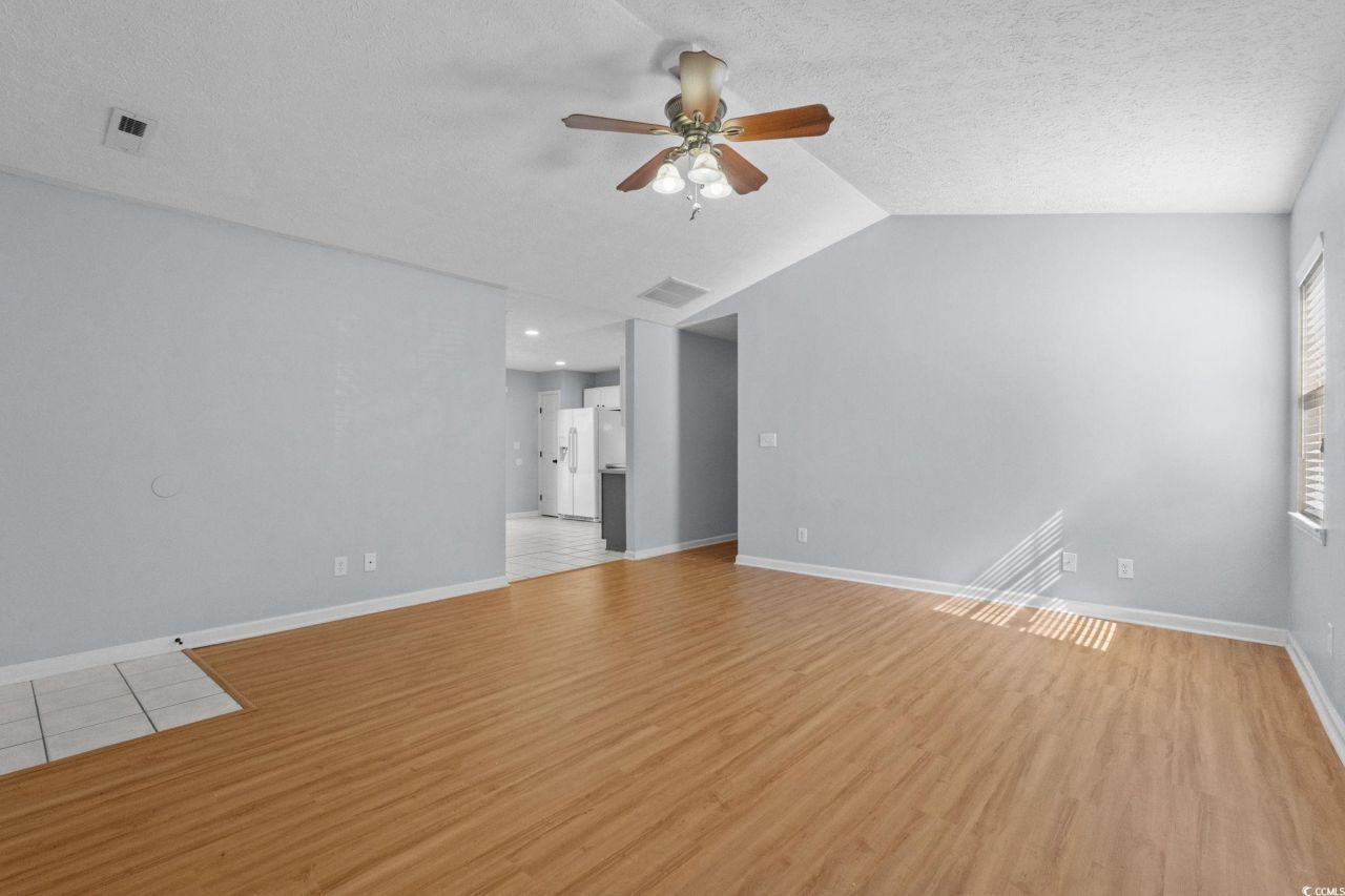 8065 Resin Rd. Photo 7