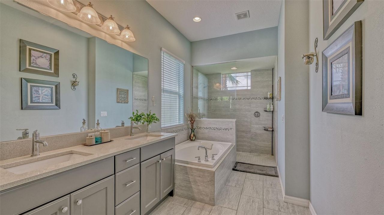 16307 29th Court E, Parrish, FL 34219 Photo