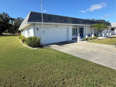 380 CLUB MANOR DRIVE, SUN CITY CENTER, FL 33573