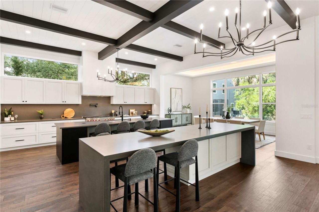 4823 W San Jose Street, Tampa, FL 33629 Photo